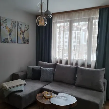 Mountain Paradise In Gardens