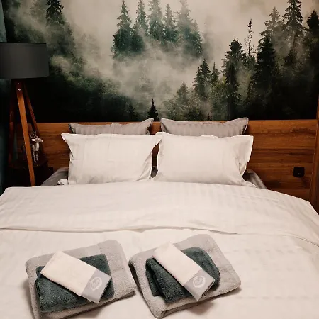 Mountain Paradise In Gardens 公寓式酒店 波罗维茨